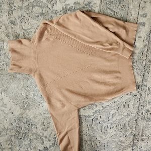 Baige knit turtle kneck sweater